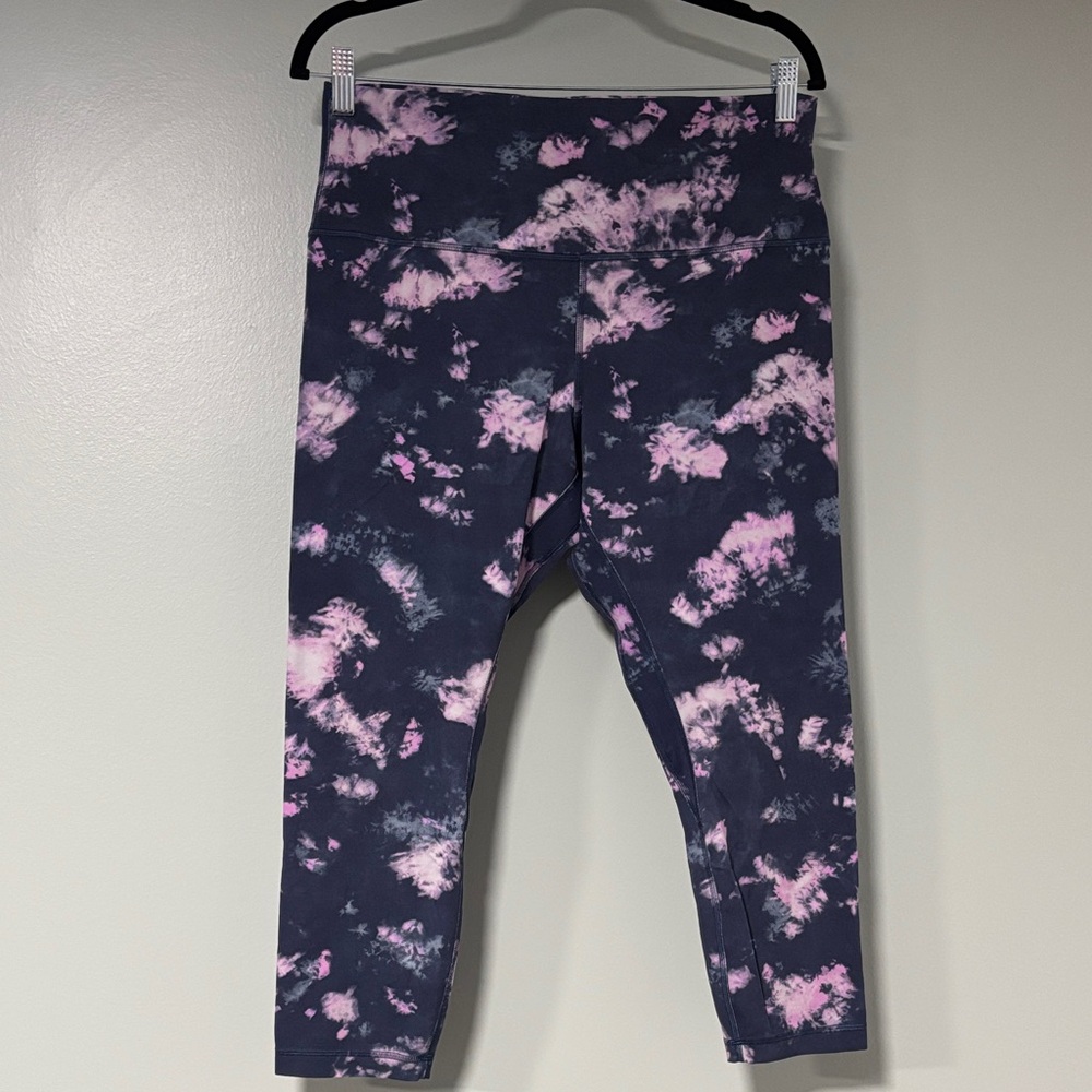 Lululemon Athletica Navy and Pink Tie-Dye Leggings
